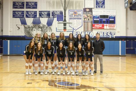 2021-2022 Plano West Varsity Girls Volleyball Team.