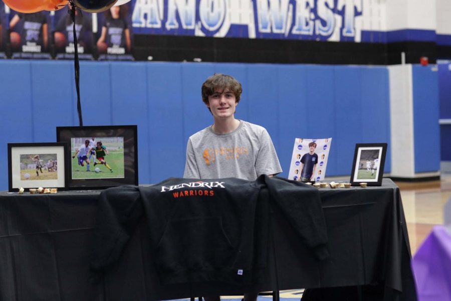 Bowie Neal, Hendrix College
