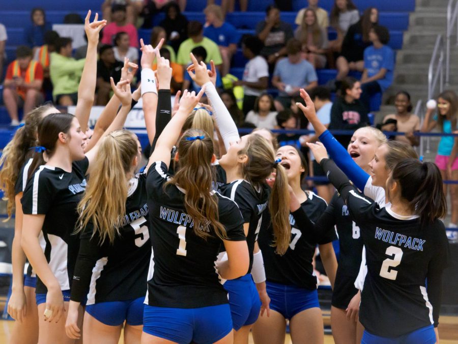 Volleyball Takes On Head Coach’s Former Team, Defeats Them