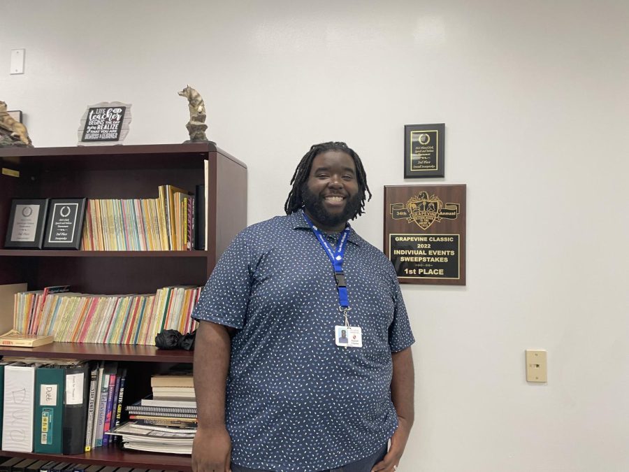 Mr. Reggie Chapman joins Fine Arts department